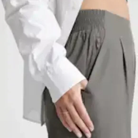 Quince Performance Tech Wide Leg Pants - Picture 3 of 3